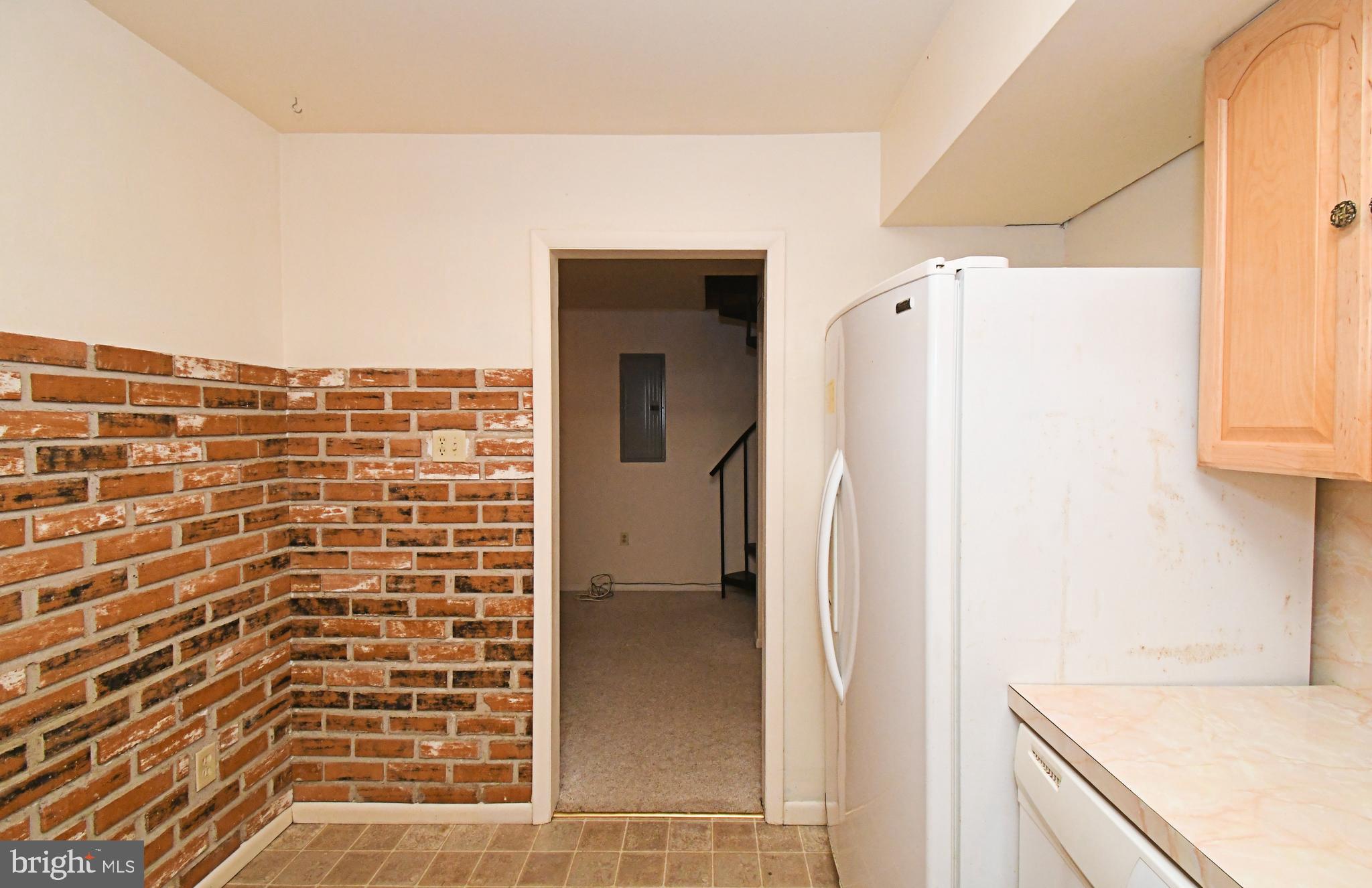 8 Pennington Lane Quakertown, PA 18951 - Photo 21 of 58 a view of bathroom with shower
