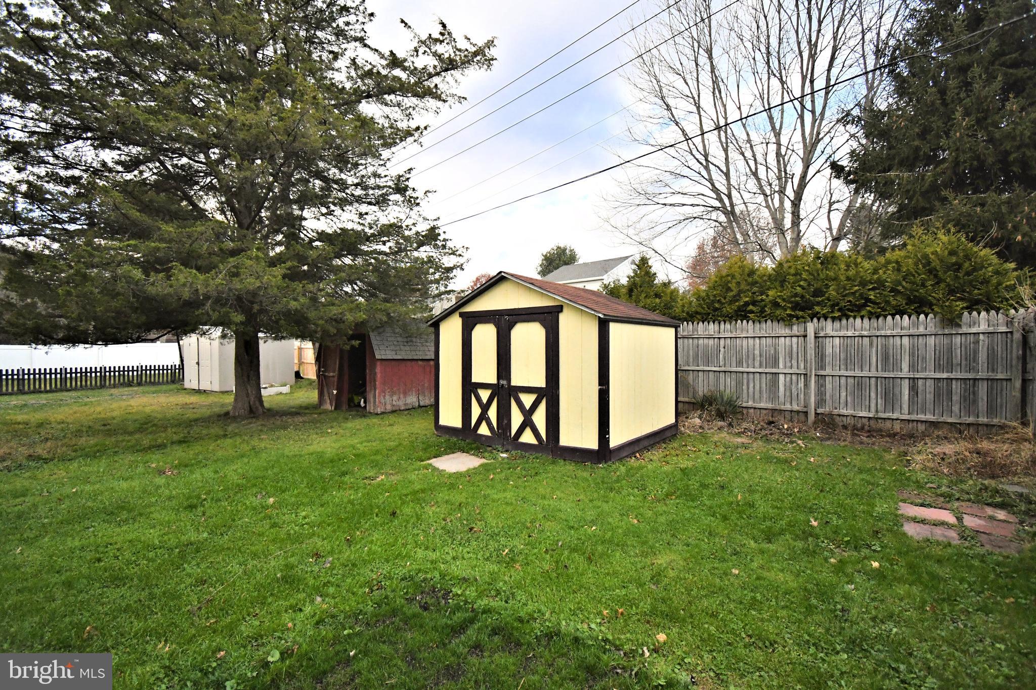 8 Pennington Lane Quakertown, PA 18951 - Photo 55 of 58 a view of a house with backyard and garden