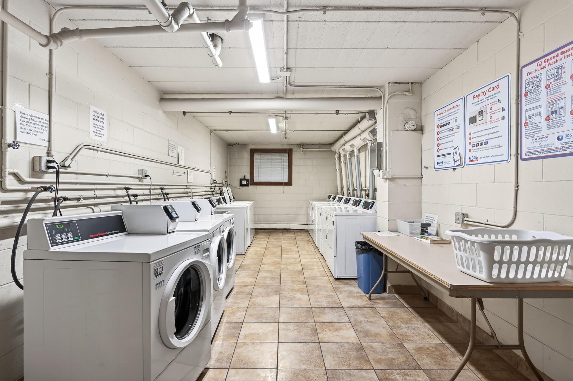 2727 West 43rd Street, Unit 201 Minneapolis, MN 55410 - Photo 12 of 15