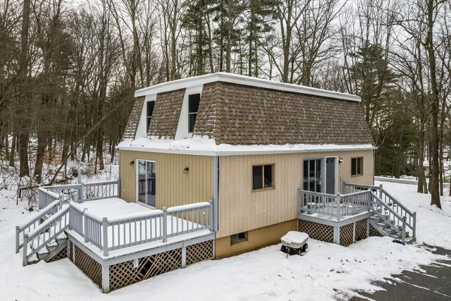 $530,000 | 87 Edgewater Drive, Barrington, NH 03825