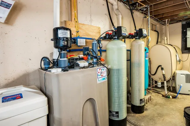 $530,000 | 87 Edgewater Drive, Barrington, NH 03825