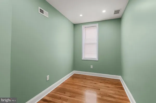 $275,000 | 1942 South 56th Street, Philadelphia, PA 19143