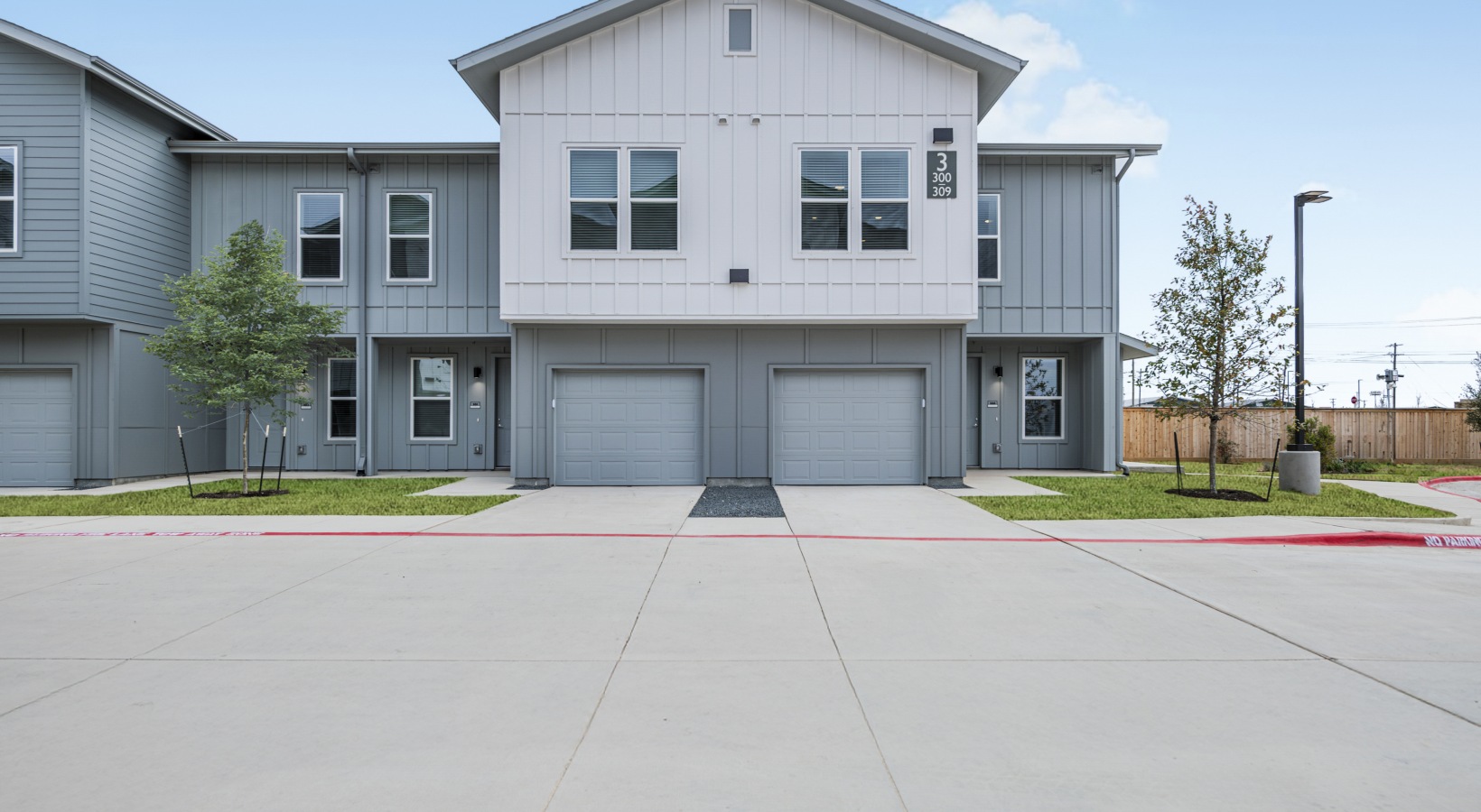 EXPERIENCE BRAND NEW UP TO 3 MONTHS FREE BASE RENT!* 1 BDRM Townhome Base Rents Start at $1,792. | 2 BDRM Townhome Base Rents Start at $2,032.  *Min. term & restrictions apply. Other costs & fees excluded. Offer may change.