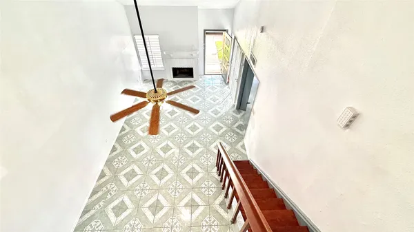 $123,999 | 11889 Bob White Drive, Unit 834, Houston, TX 77035