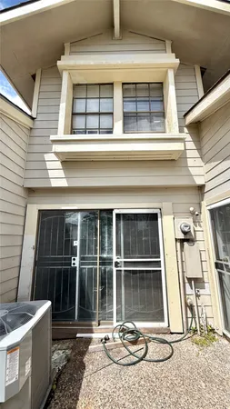 $123,999 | 11889 Bob White Drive, Unit 834, Houston, TX 77035