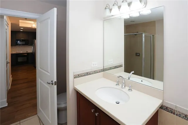 $320,000 | 285 Centennial Olympic Park Drive Northwest, Unit 1606, Atlanta, GA 30313