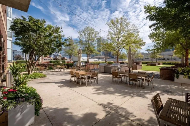 $320,000 | 285 Centennial Olympic Park Drive Northwest, Unit 1606, Atlanta, GA 30313