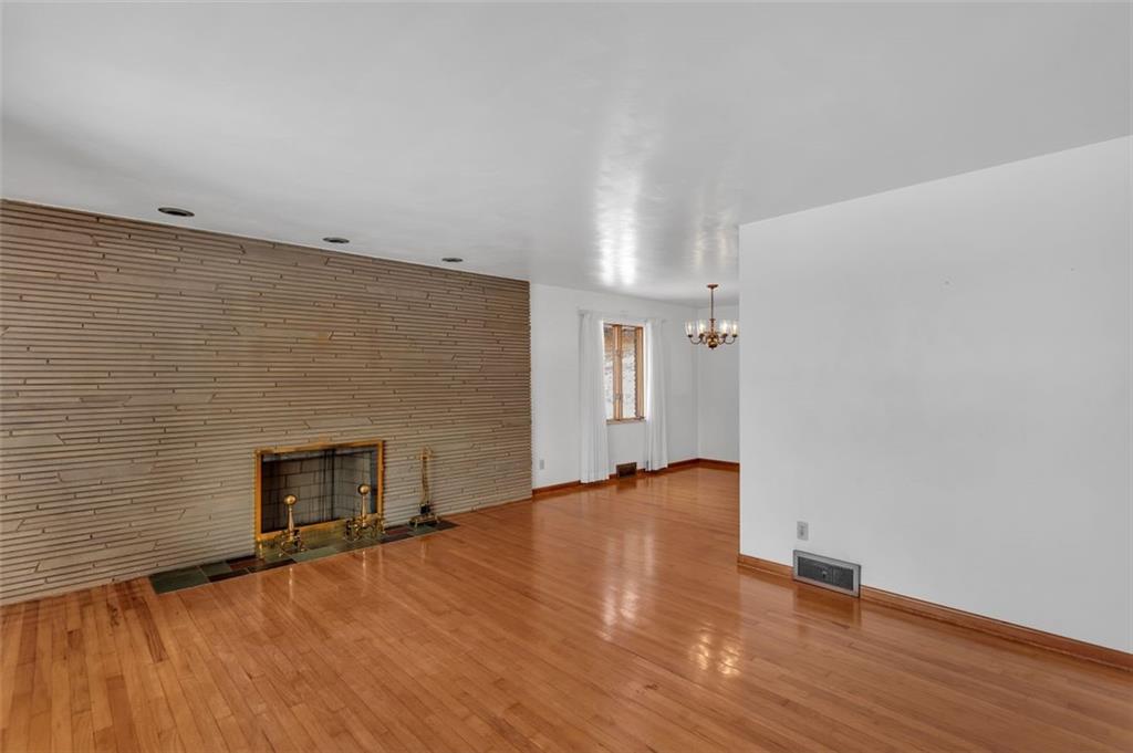 1602 Airport Road Vandergrift, PA 15690 - Photo 3 of 41 Gallery Image 3