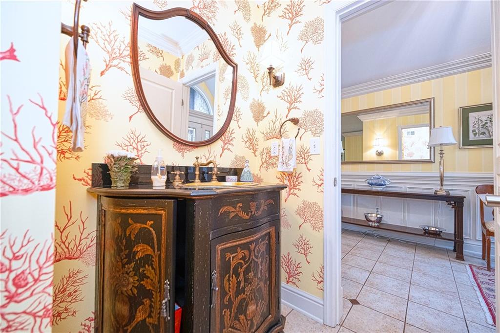 515 Farndale Road Pittsburgh, PA 15215 - Photo 23 of 25 Gallery Image 23