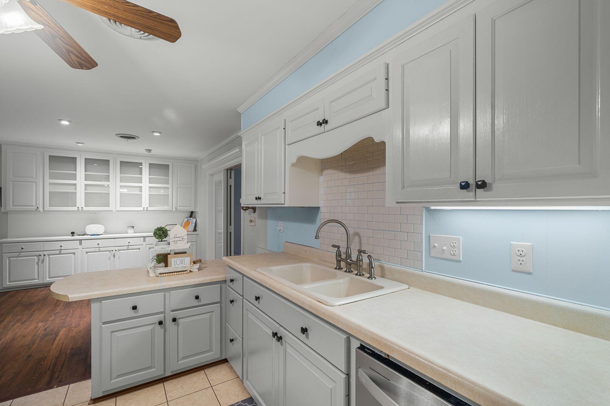 1561 Sumrall Road Columbia, MS 39429 - Photo 11 of 41 Gallery Image 11