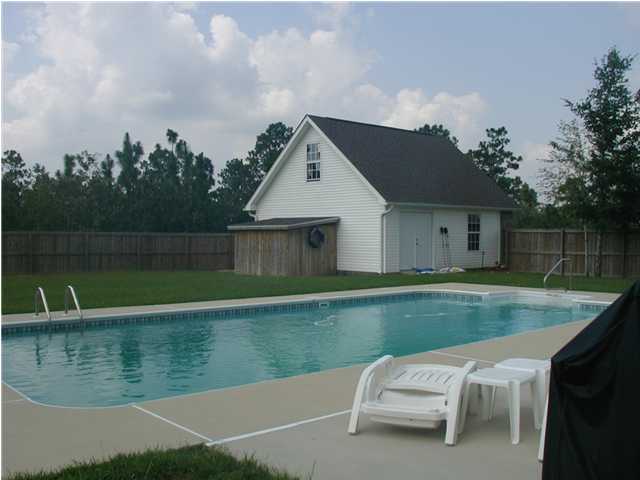 2450 Bell Ridge Drive Crestview, FL 32536 - Photo 5 of 5 Gallery Image 5