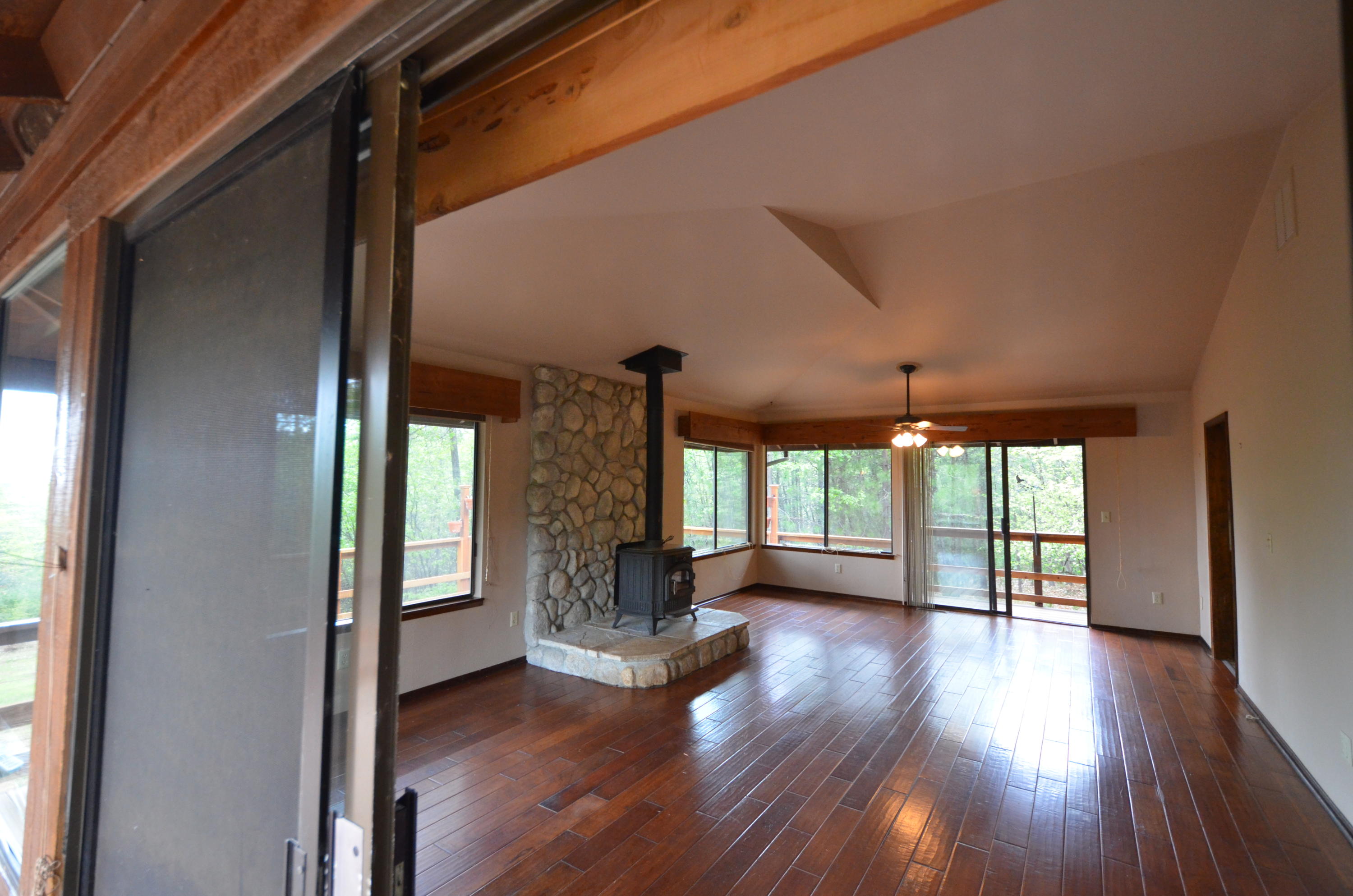 27727 Donkey Mine Road Oak Run, CA 96069 - Photo 6 of 16 Family Room