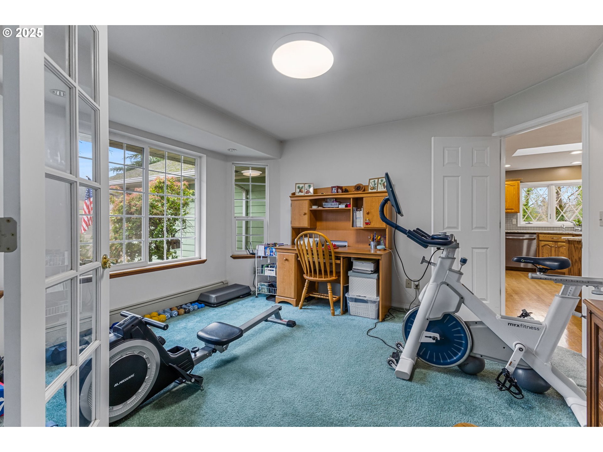 17576 North Abiqua Road Silverton, OR 97381 - Photo 12 of 40 a view of a room with gym equipment