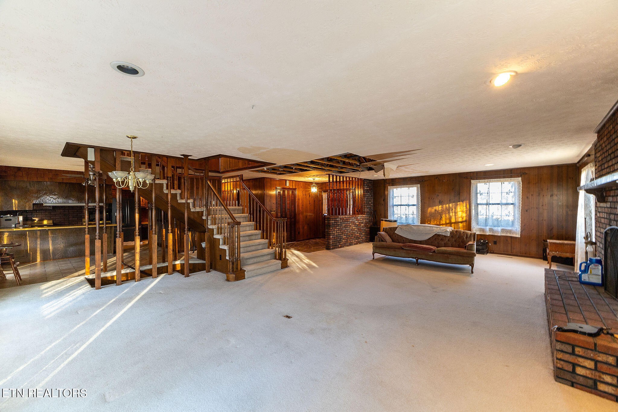 613 Patton Ferry Road Kingston, TN 37763 - Photo 8 of 37 Gallery Image 8