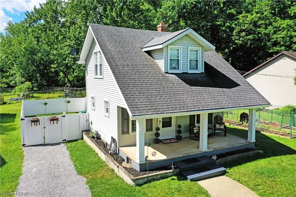 $195,000 | 23 Massachusetts Avenue, Poland, OH 44514