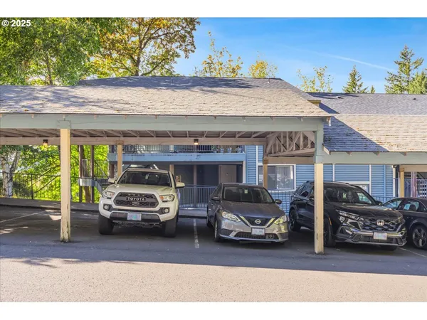 $235,000 | 10160 Southeast Talbert Street, Clackamas, OR 97015
