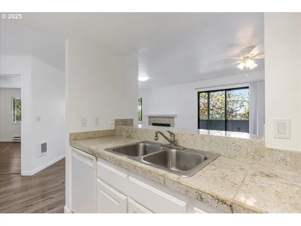 $235,000 | 10160 Southeast Talbert Street, Clackamas, OR 97015