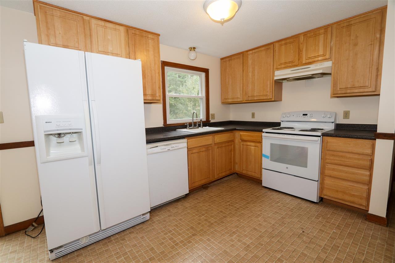 24 Cutler Road Litchfield, NH 03052 - Photo 3 of 40