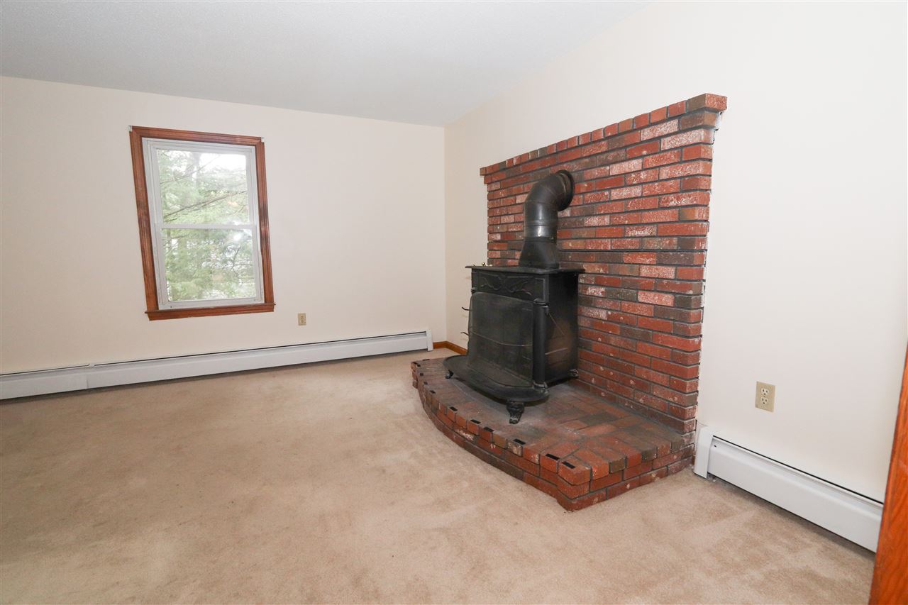 24 Cutler Road Litchfield, NH 03052 - Photo 8 of 40