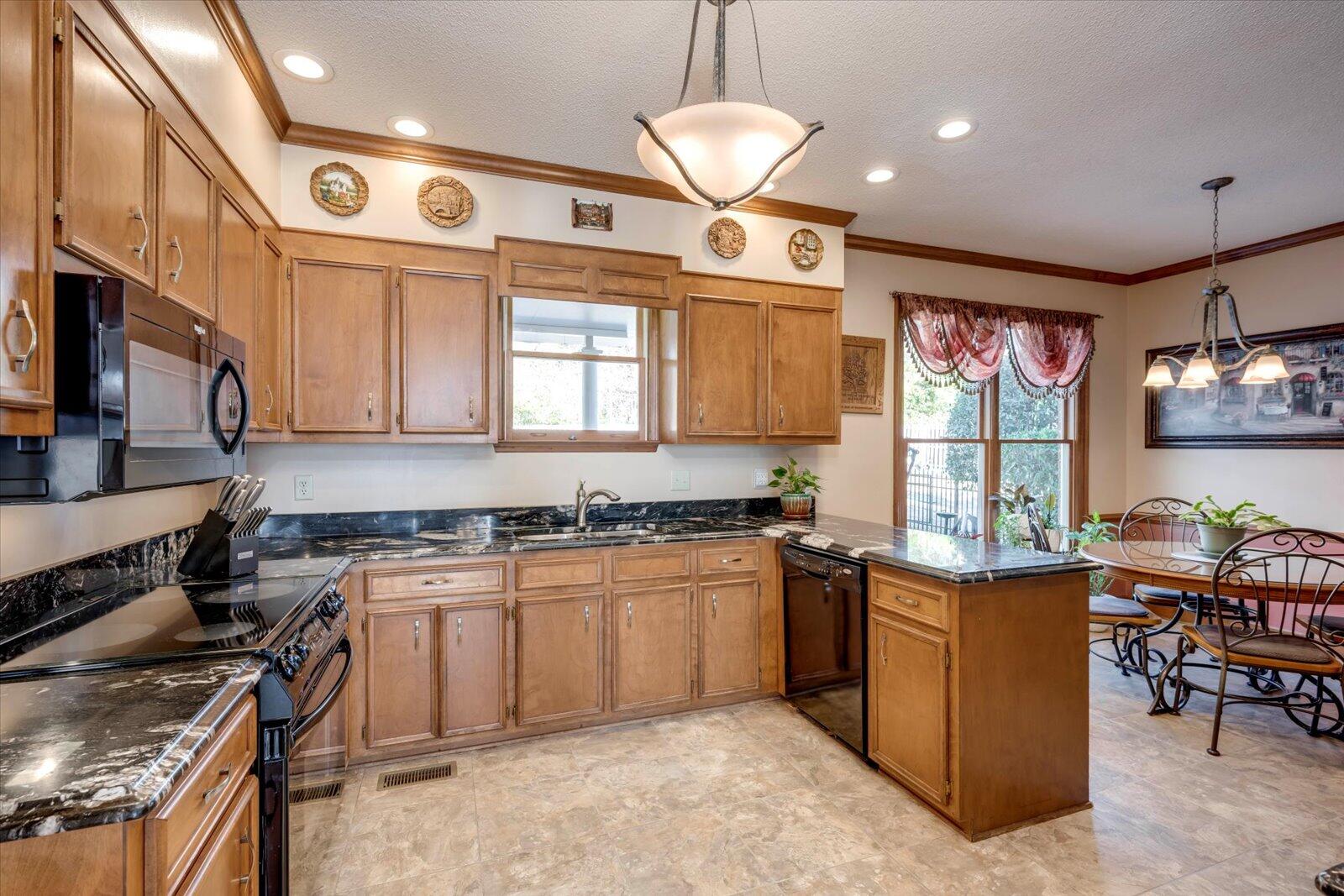 461 Baker Woods Trail Martinez, GA 30907 - Photo 6 of 40 10-014-