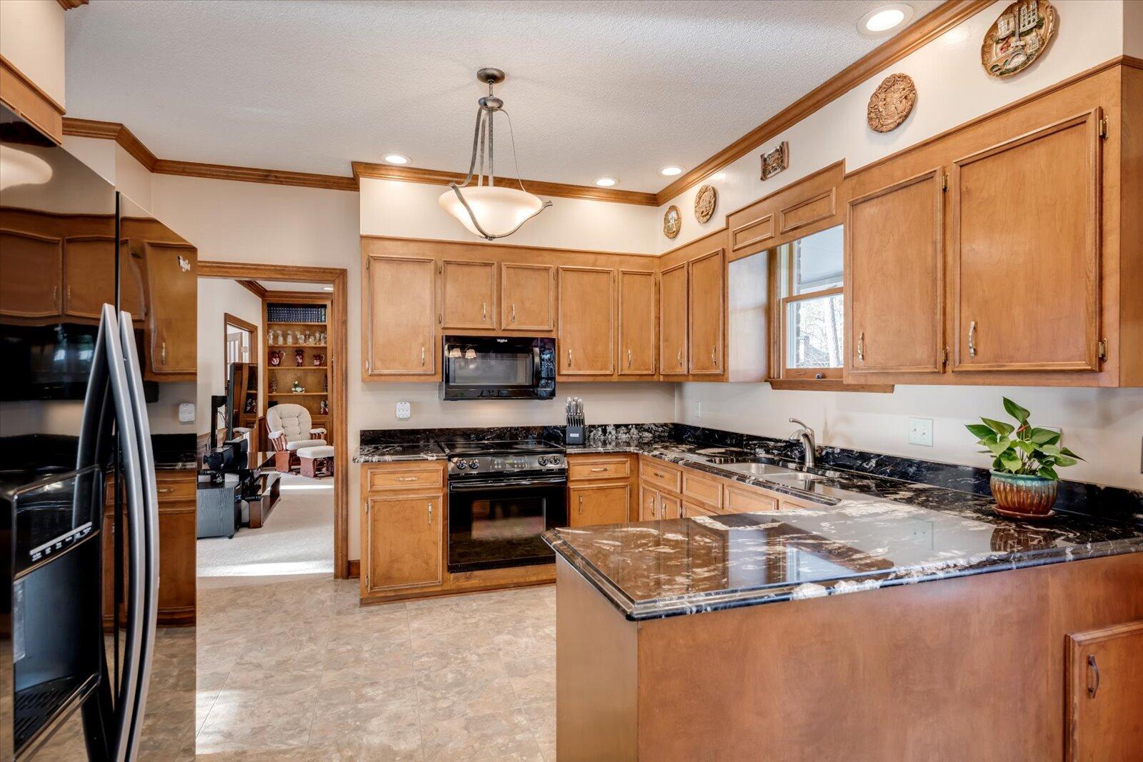 461 Baker Woods Trail Martinez, GA 30907 - Photo 8 of 40 12-018-