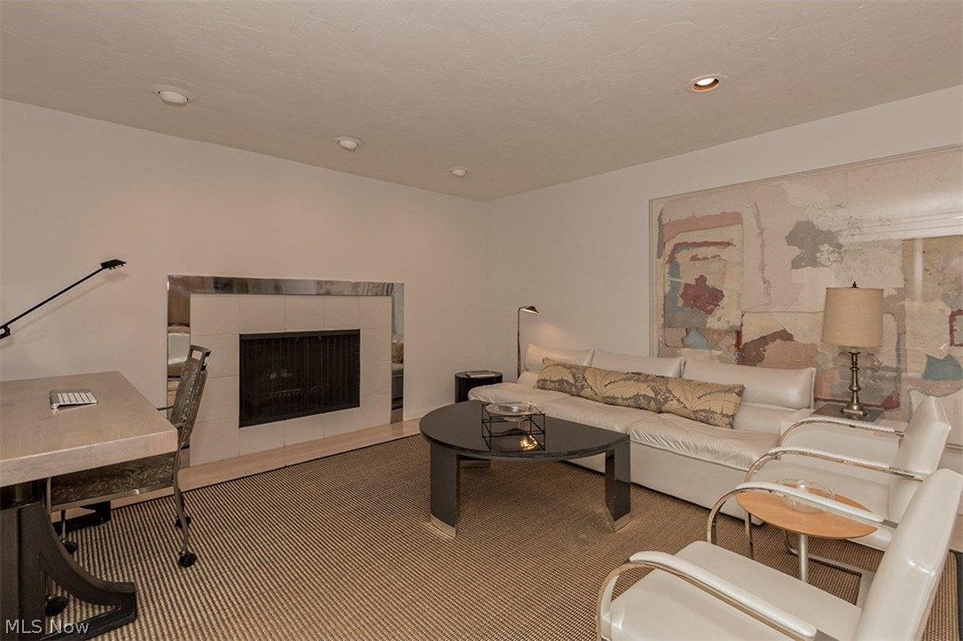 2631 Lander Road Cleveland, OH 44124 - Photo 15 of 30 Gallery Image 15
