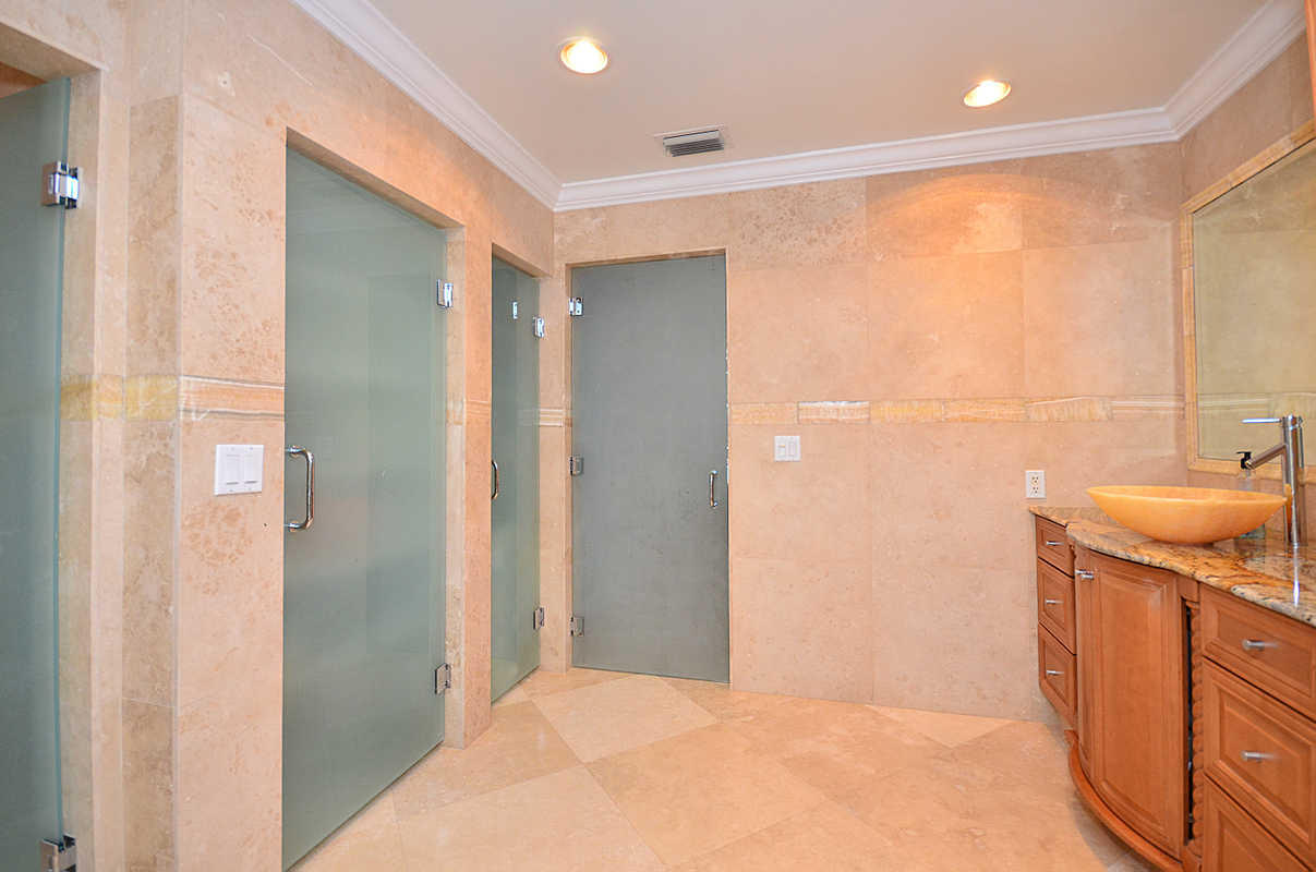 10528 Maple Chase Drive Boca Raton, FL 33498 - Photo 19 of 40 tes19