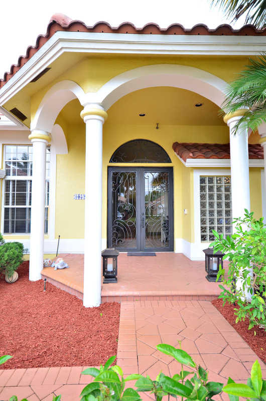 10528 Maple Chase Drive Boca Raton, FL 33498 - Photo 2 of 40 tes2