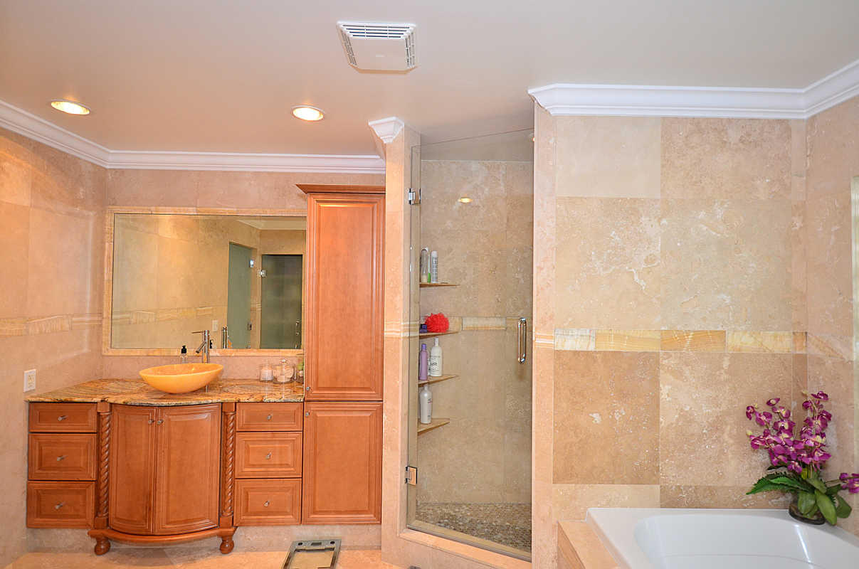 10528 Maple Chase Drive Boca Raton, FL 33498 - Photo 21 of 40 tes21