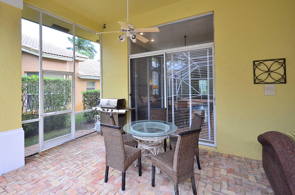 10528 Maple Chase Drive Boca Raton, FL 33498 - Photo 32 of 40 tes32