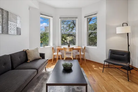 $200,000 | 6135 South Drexel Avenue, Unit 4B, Chicago, IL 60637