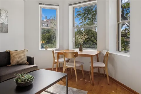 $200,000 | 6135 South Drexel Avenue, Unit 4B, Chicago, IL 60637