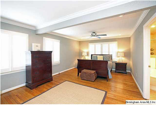 2724 Shades Crest Road Birmingham, AL 35216 - Photo 14 of 25