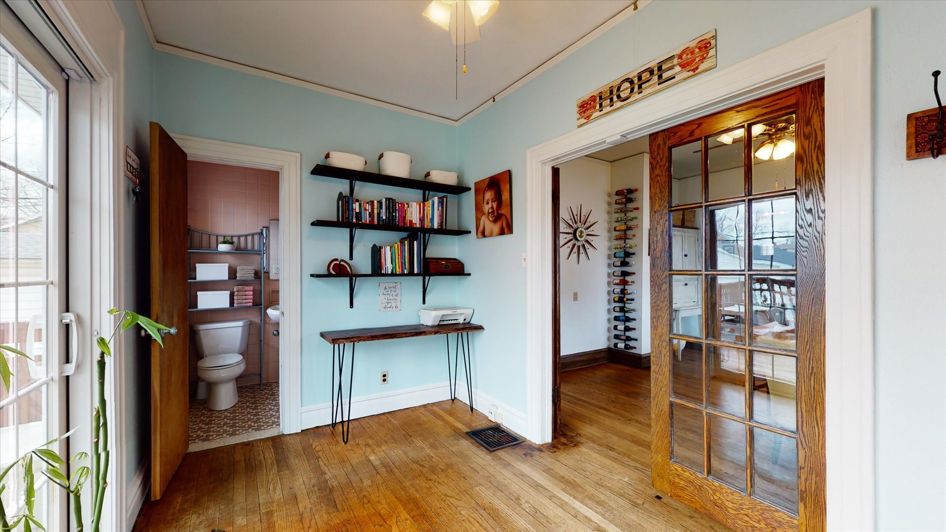 506 North Edwin Street Champaign, IL 61821 - Photo 11 of 45 a workspace with furniture and wooden floor