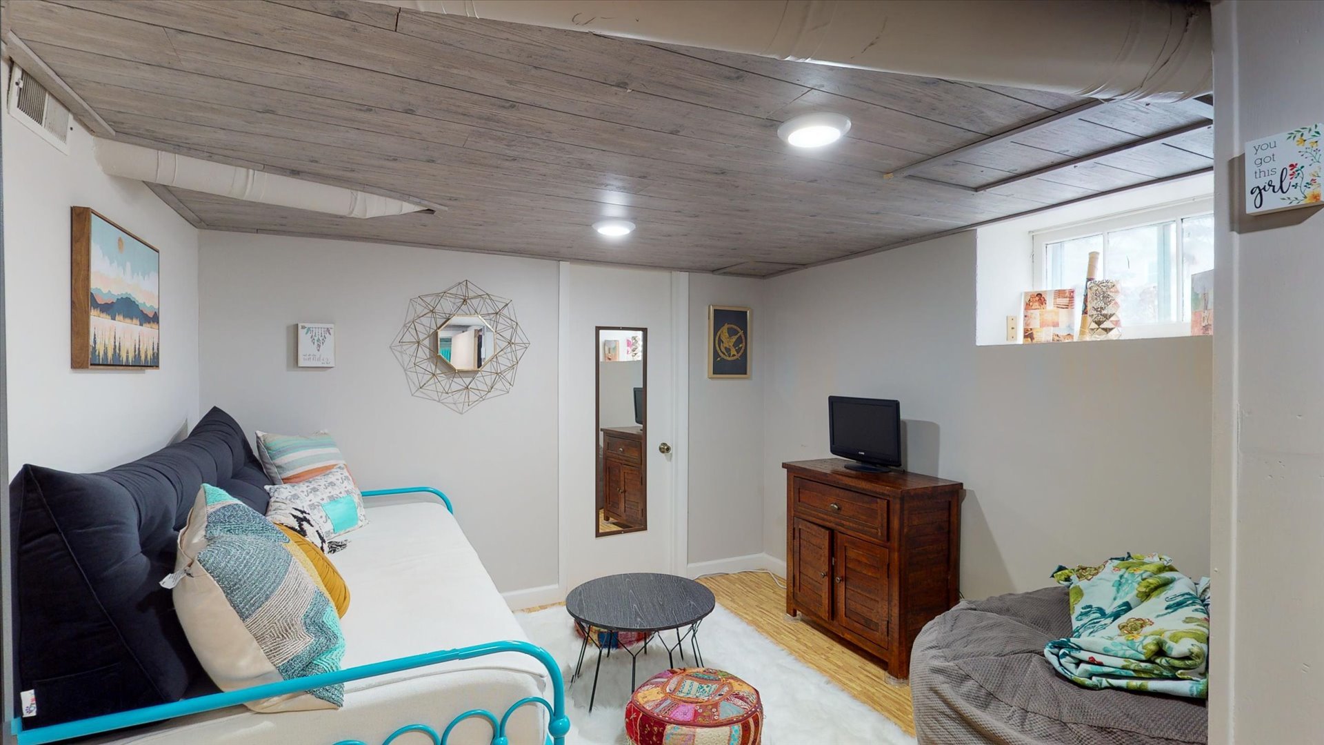 506 North Edwin Street Champaign, IL 61821 - Photo 23 of 45 a living room with furniture and a flat screen tv