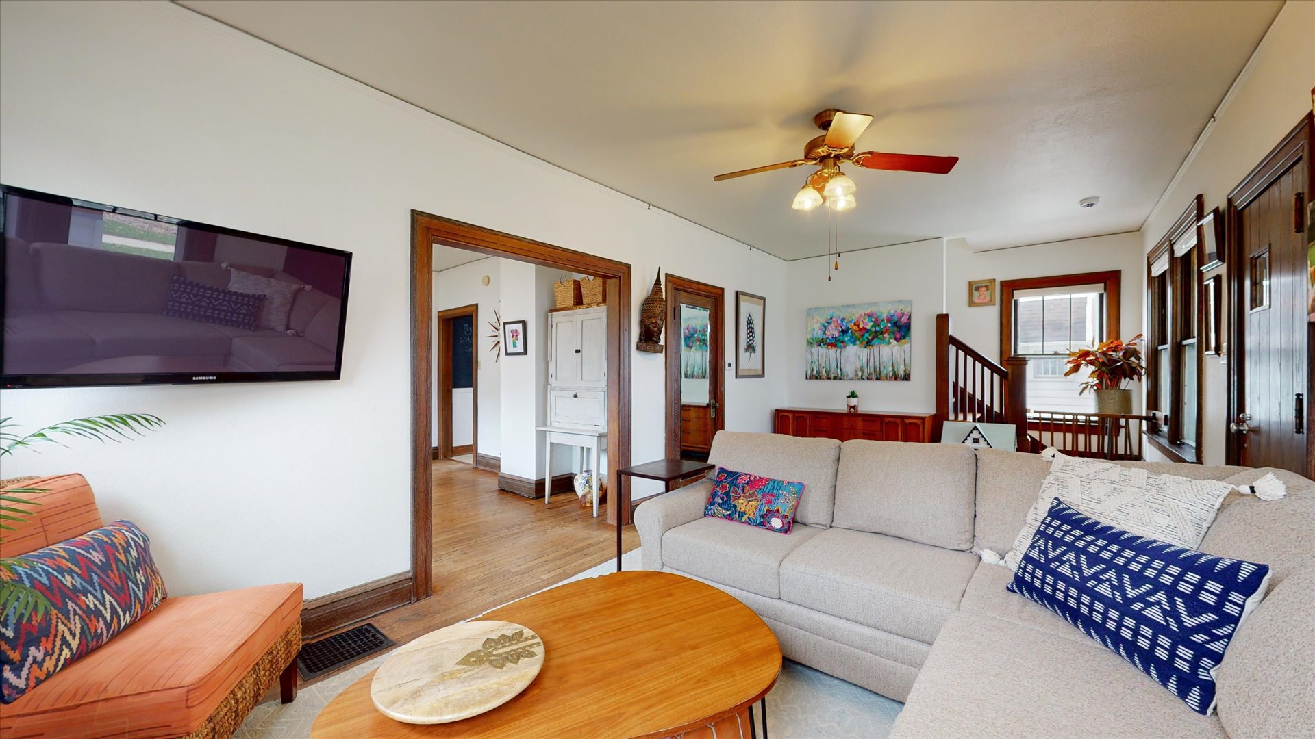 506 North Edwin Street Champaign, IL 61821 - Photo 5 of 45 a living room with furniture and a flat screen tv