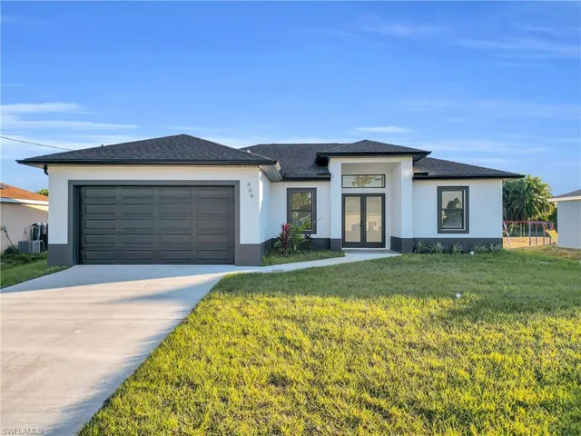 $324,900 | 464 Redwing Street, Lehigh Acres, FL 33974