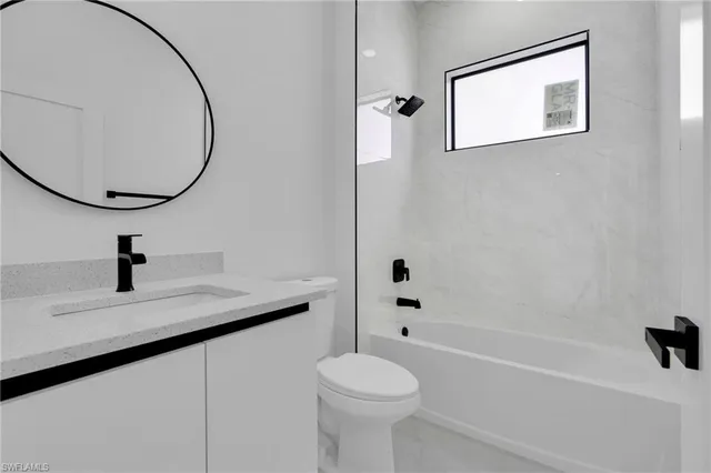 $324,900 | 464 Redwing Street, Lehigh Acres, FL 33974