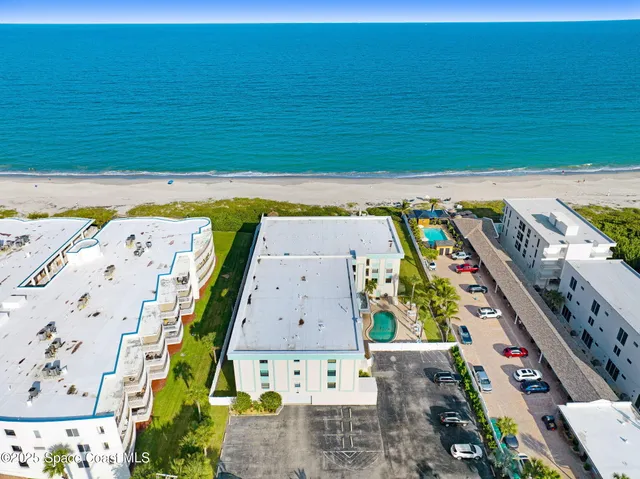 a view of a floor plan