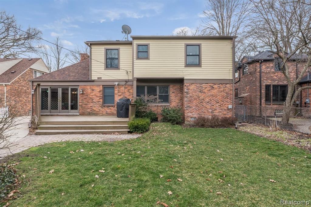 518 Barrington Road Grosse Pointe, MI 48230 - Photo 45 of 64
