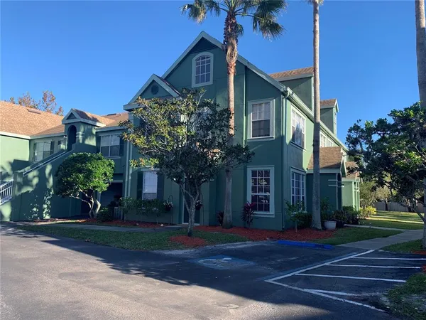$2,150 | 10416 White Lake Court, Unit 10416, Tampa, FL 33626