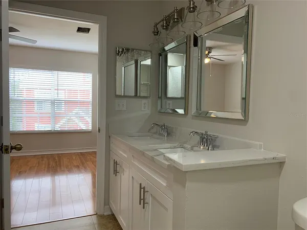 $2,150 | 10416 White Lake Court, Unit 10416, Tampa, FL 33626