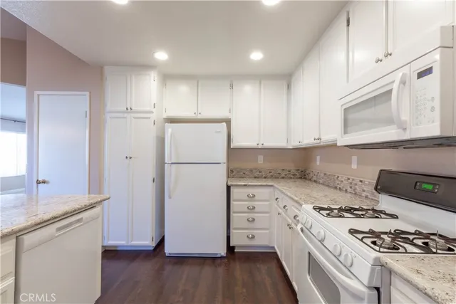 $499,000 | 40632 Corte Albara, Murrieta, CA 92562