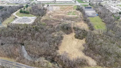 $1,450,000 | 17318 East US Highway 40, Independence, MO 64055