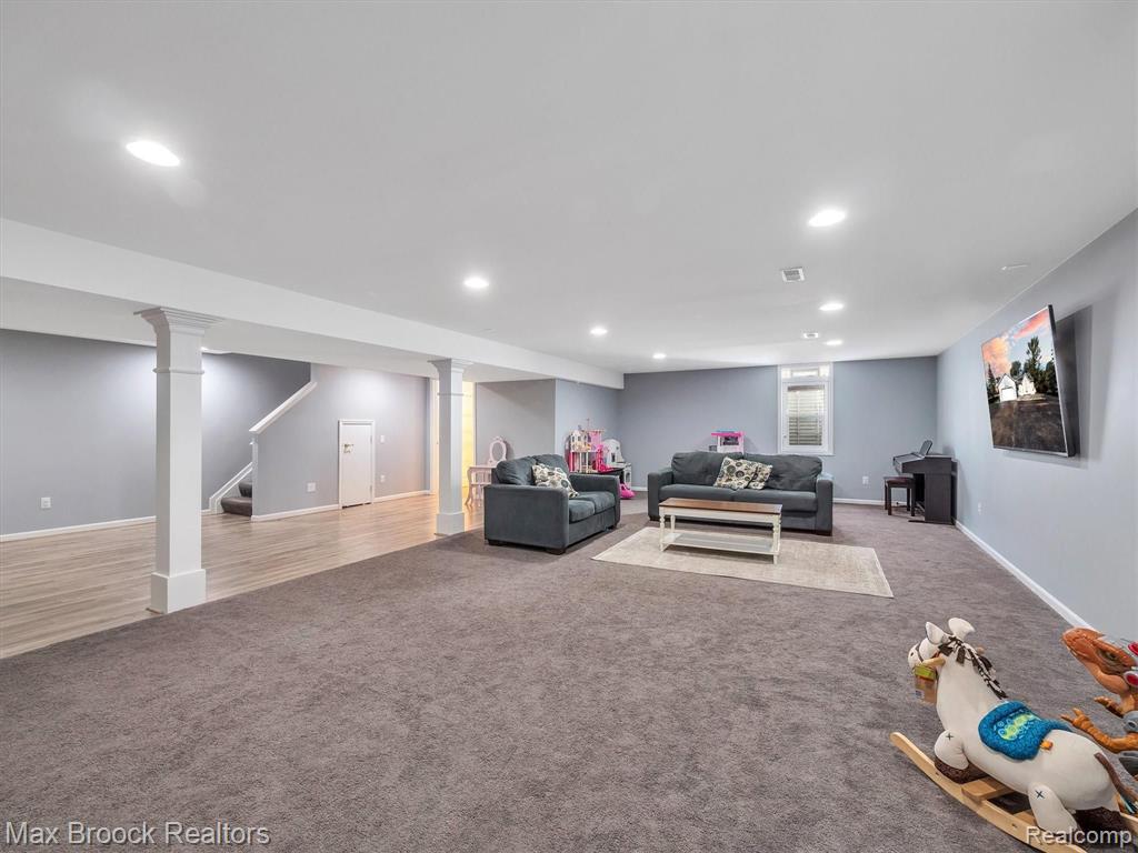 462 South Blvd Boulevard Rochester, MI 48307 - Photo 26 of 44 Gallery Image 26