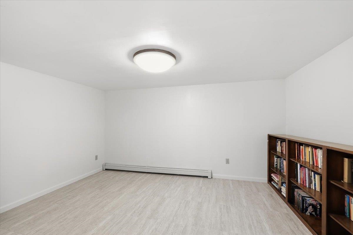 6510 South Meadows Road Spokane, WA 99223 - Photo 22 of 50 Gallery Image 22