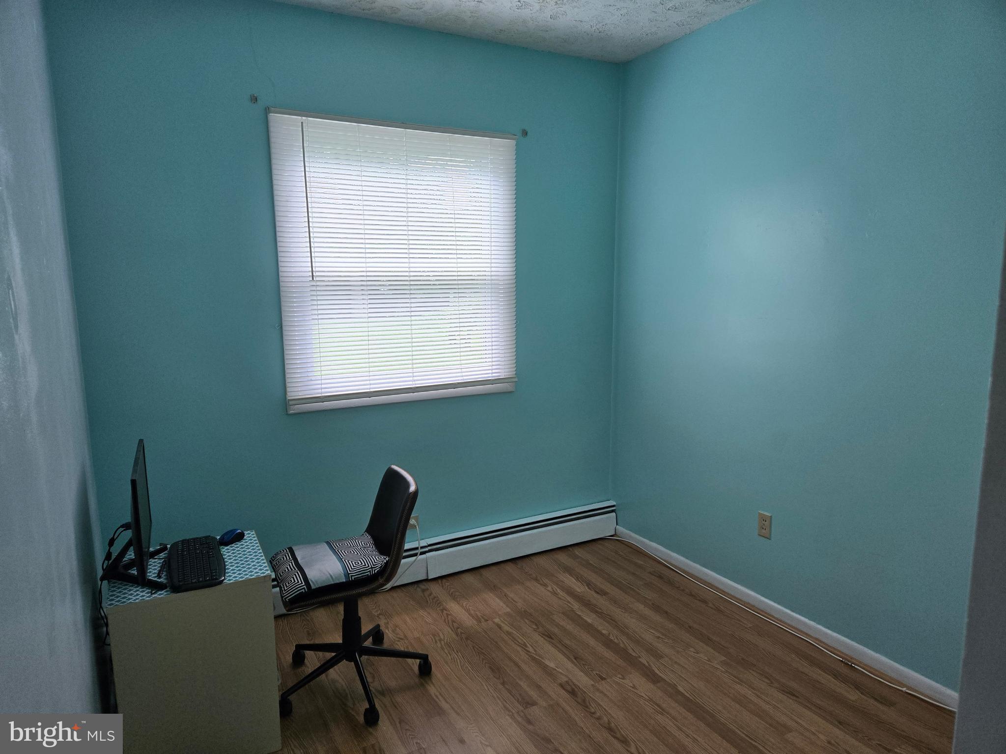 2414 Willoughby Beach Road Edgewood, MD 21040 - Photo 33 of 35 a workspace with furniture and a window