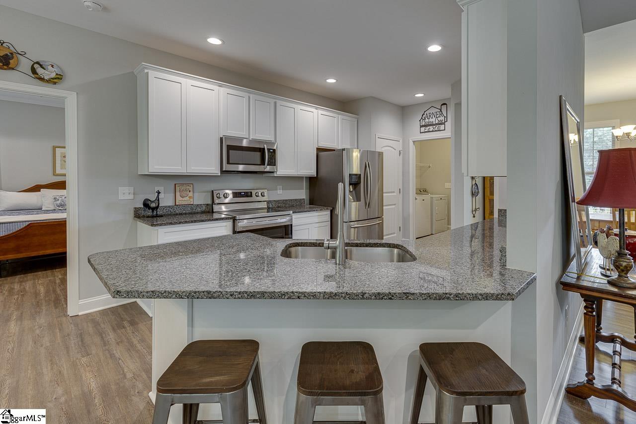 212 Virginia Lane Easley, SC 29640 - Photo 16 of 36 Gallery Image 16