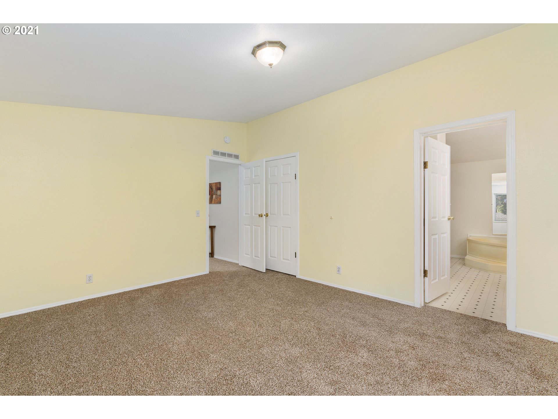 75367 Fern Hill Road Rainier, OR 97048 - Photo 13 of 27 a view of an empty room
