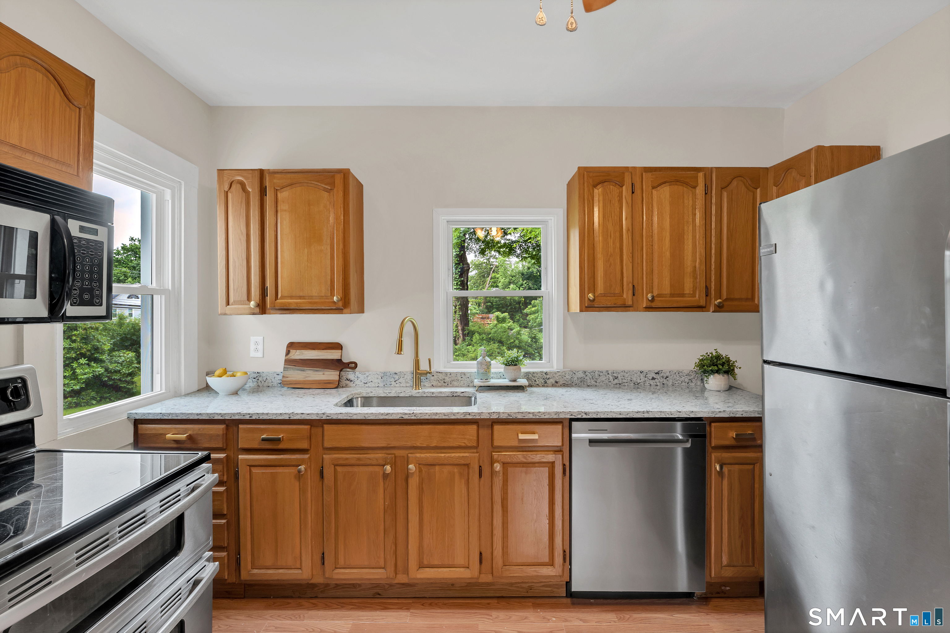 14 Main Street East Hampton, CT 06424 - Photo 10 of 39